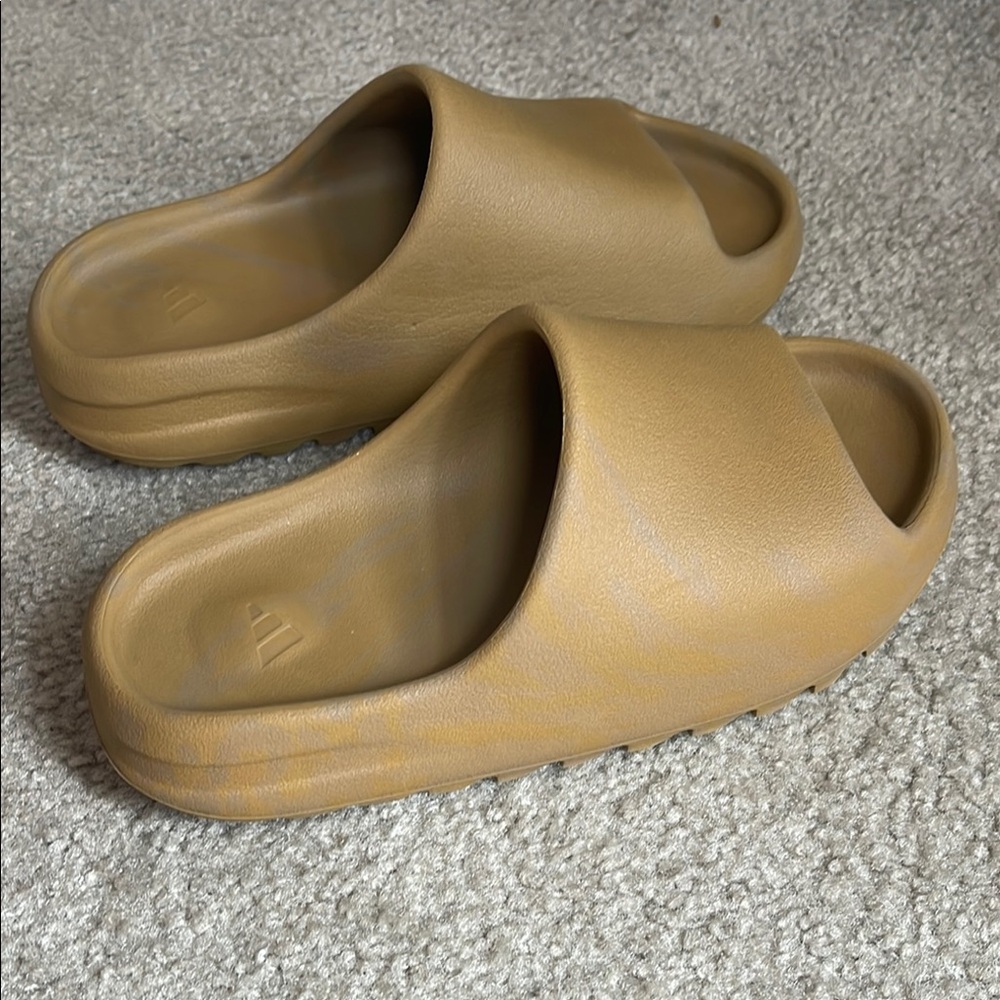 Addidas Yeezy slide Ochre